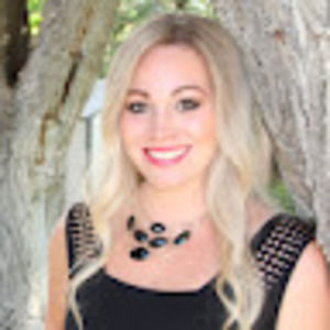 Meet your Posher, Stacy